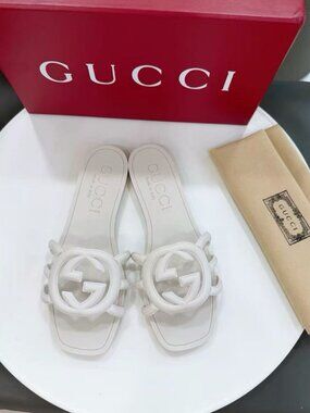 Gucci White Rubber Interlocking G Slip‑On Slide Sandals